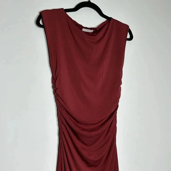 H&M Burgundy CAP-SLEEVED DRESS - Picture 5 of 10